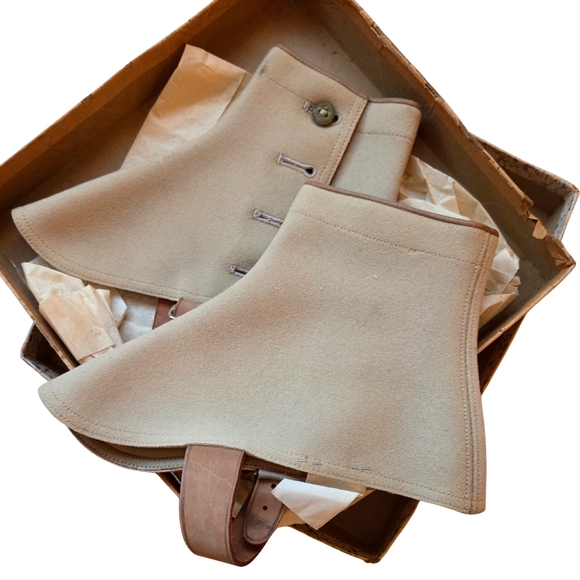 Antique Tan Buttoned Spats - Picture 3 of 6